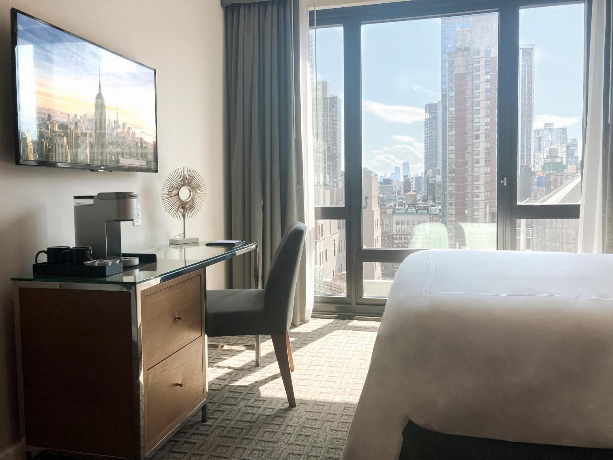 Executive Hotel Le Soleil New York Buitenkant foto